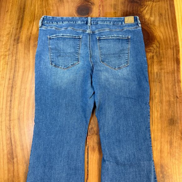 American Eagle Outfitters Curvy High-Rise Skinny Kick Jeans - Picture 8 of 8